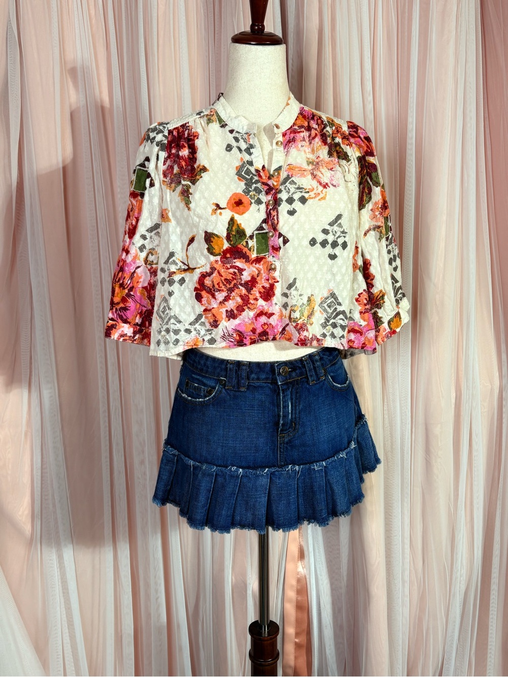 Pilcro Anthropologie Floral Dobby Cropped Blouse XS Boho Cottagecore Top